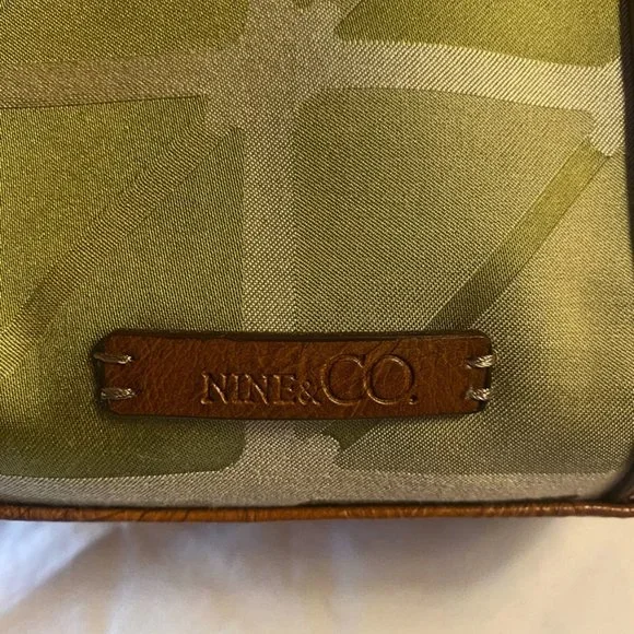 Nine & Co Mini Purse - Picture 3 of 10